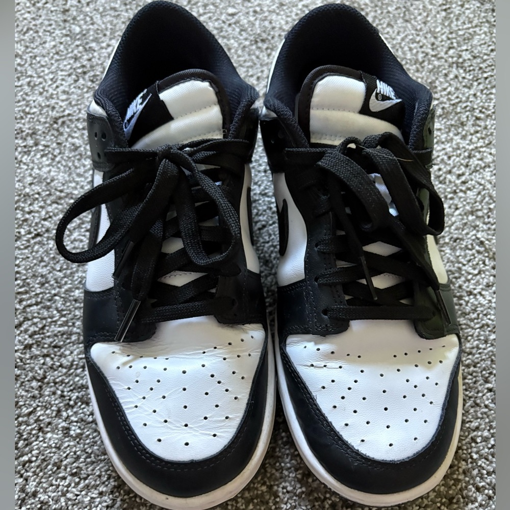 Nike Men's Panda Black and White Sneakers